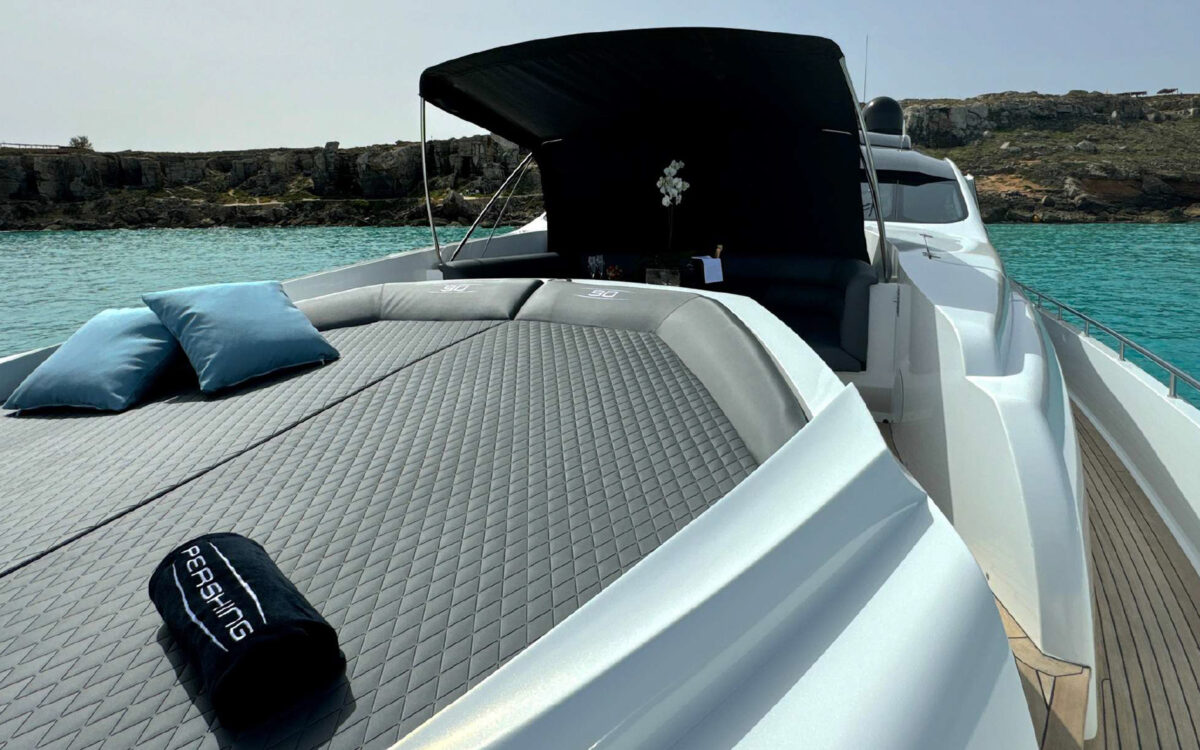 Limousine Transfers, Helicopter Transfers, Yacht Charters, Luxury Car Rentals, Private Jets, 5-Star Hotels, Luxury Villas, Concierge Service, Restaurant, Location Bookings, Personal Shopping, Personal Trainer, Private Tours, Bodyguards, Security Services
