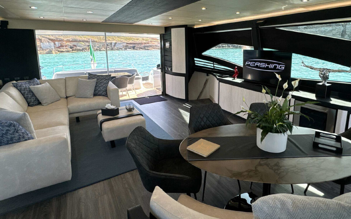 Limousine Transfers, Helicopter Transfers, Yacht Charters, Luxury Car Rentals, Private Jets, 5-Star Hotels, Luxury Villas, Concierge Service, Restaurant, Location Bookings, Personal Shopping, Personal Trainer, Private Tours, Bodyguards, Security Services