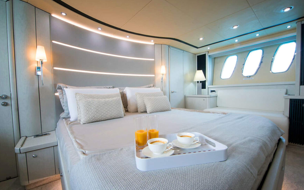 Limousine Transfers, Helicopter Transfers, Yacht Charters, Luxury Car Rentals, Private Jets, 5-Star Hotels, Luxury Villas, Concierge Service, Restaurant, Location Bookings, Personal Shopping, Personal Trainer, Private Tours, Bodyguards, Security Services