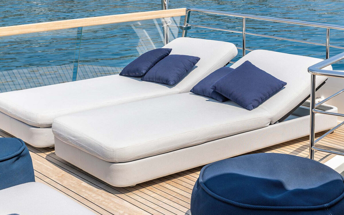 Limousine Transfers, Helicopter Transfers, Yacht Charters, Luxury Car Rentals, Private Jets, 5-Star Hotels, Luxury Villas, Concierge Service, Restaurant, Location Bookings, Personal Shopping, Personal Trainer, Private Tours, Bodyguards, Security Services